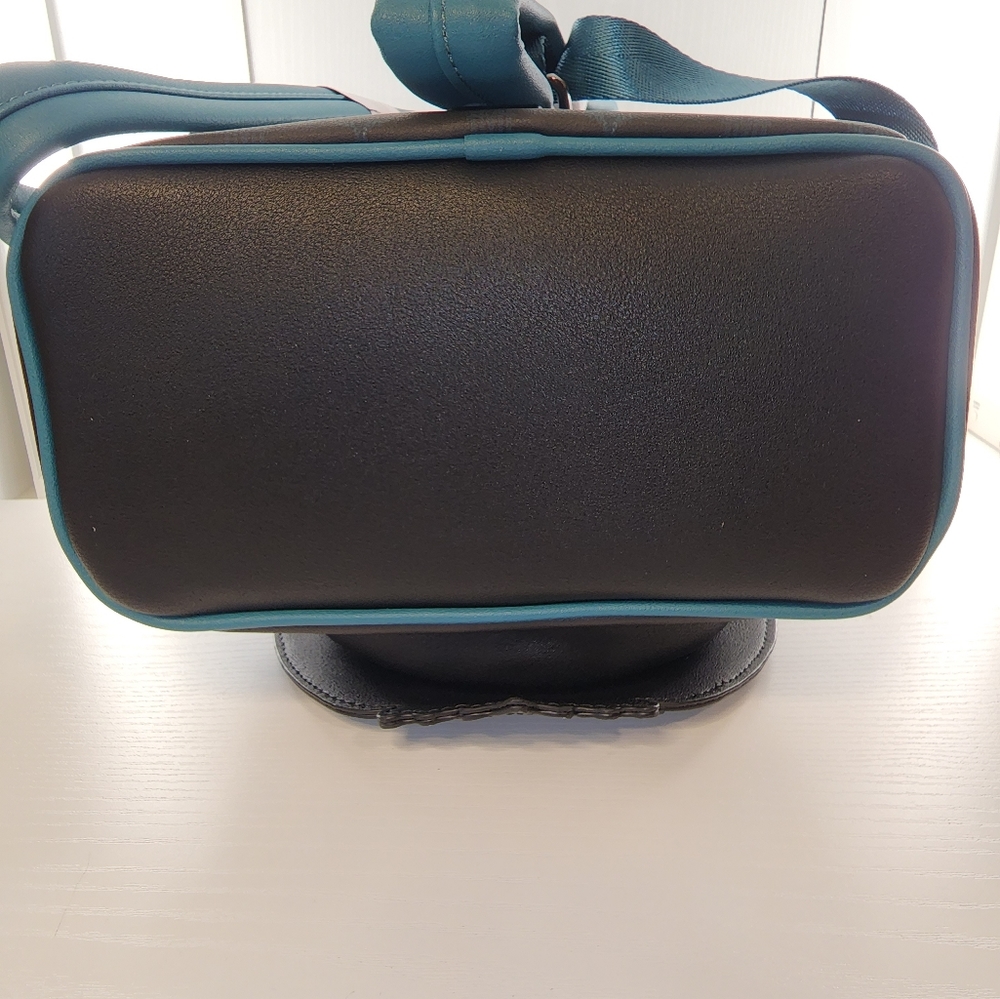 Loungefly The Haunted Mansion Glow-in-the-Dark Backpack New With Tags - Picture 7 of 8